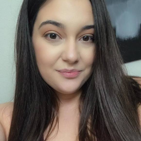 laughloudlaci